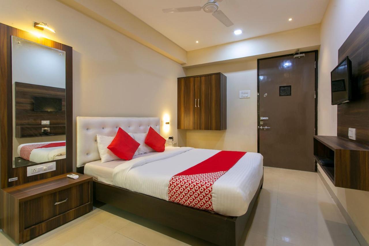 Oyo 62220 Hotel Stay Inn Kalyān Exteriér fotografie