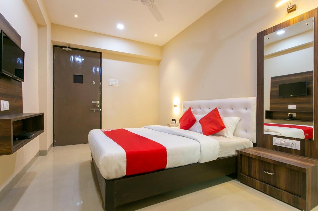 Oyo 62220 Hotel Stay Inn Kalyān Exteriér fotografie